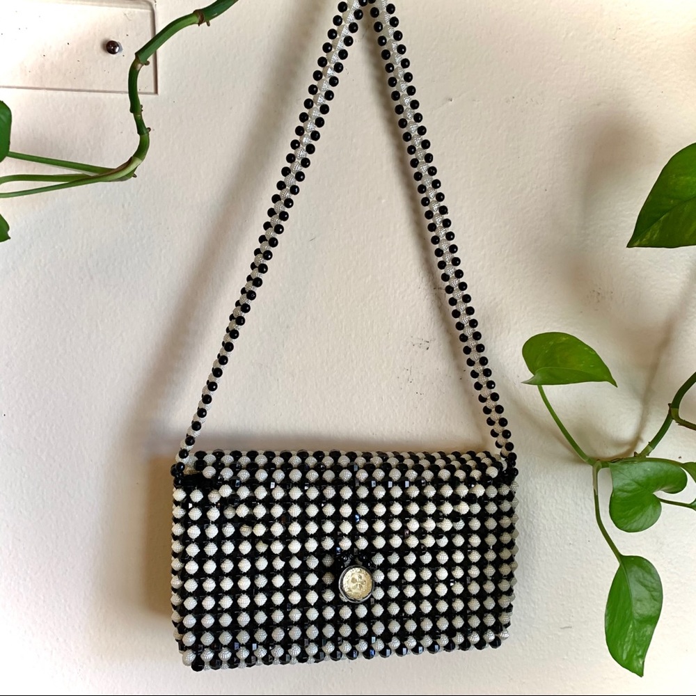 ▪️Small Black & White Beaded Purse ▪️